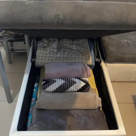 Appartement Neuf Entierement Equipe Pres Des Plages Toulon