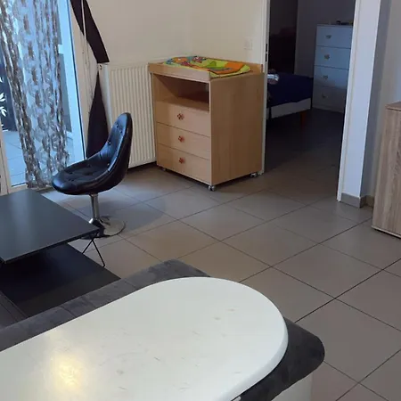 Apartment Neuf Entierement Equipe Pres Des Plages